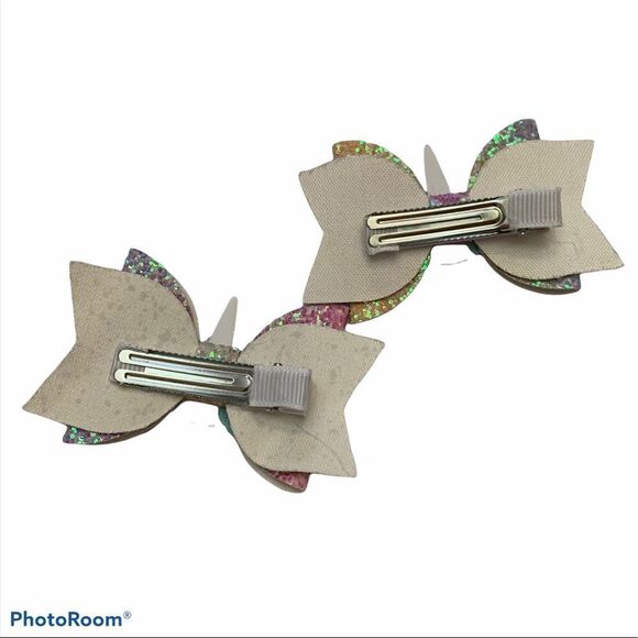 Set of 2 Adorable Iridescent Unicorn Hairbows - Picture 2 of 4